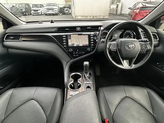 トヨタ カムリ G レザーパッケージ 福島県 2019(令1)年 6.3万km アティチュードブラックマイカ 純正ナビ/(CD/DVD/BD/USB)/レザーシート/前席パワーシート/前席ヒートヒーター/ブラインドスポットモニター/ヘッドアップディスプレイ/プリクラッシュセーフティ/レーダークルーズコントロール/レーンキープ/LEDオートライト/オートハイビーム/フォグランプ/ビルトインETC/バックカメラ/ドライブレコーダー/プッシュスタート/純正ドアバイザー/純正フロアマット