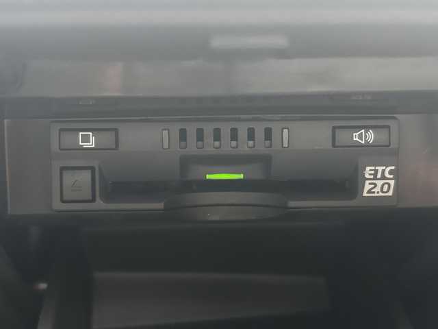 トヨタ カムリ G レザーパッケージ 福島県 2019(令1)年 6.3万km アティチュードブラックマイカ 純正ナビ/(CD/DVD/BD/USB)/レザーシート/前席パワーシート/前席ヒートヒーター/ブラインドスポットモニター/ヘッドアップディスプレイ/プリクラッシュセーフティ/レーダークルーズコントロール/レーンキープ/LEDオートライト/オートハイビーム/フォグランプ/ビルトインETC/バックカメラ/ドライブレコーダー/プッシュスタート/純正ドアバイザー/純正フロアマット