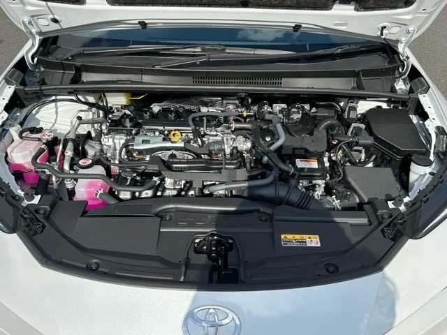 トヨタ プリウス Z 千葉県 2024(令6)年 0.1万km プラチナホワイトパールマイカ ４ＷＤ　/マルチメディアナビ/Bluetooth/フルセグTV/ETC2.0/全方位カメラ/パーキングアシスト/前後ドライブレコーダー/前後コーナーセンサー/パワーバックドア/レーダークルーズコントロール/デジタルインナーミラー/置くだけ充電/プリクラッシュセーフティ/レーンディパーチャアラート/ロードサインアシスト/プロアクティブドライビングアシスト/リヤクロストラフィックアラート/緊急時操舵支援/ブラインドスポットモニター/セカンダリーコリジョンブレーキ/ハーフレザーシート/D席パワーシート/前席シートヒーター/エアーシート/ステアリングヒーター/オートハイビーム/ウィンカーミラー/プッシュスタート/スマートキー/スペアキー1本/LEDヘッドライト/純正アルミホイール/純正フロアマット/保証書/取扱説明書