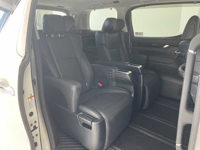 トヨタ アルファード S Cパッケージ 愛知県 2019(平31)年 5.8万km ホワイトパールクリスタルシャイン モデリスタエアロ/純正10型ナビ　SDカードなし/フリップダウンモニター/両側パワースライドドア/レーダークルーズコントロール/シートヒーター/エアシート/電動リアゲート/パワーシート/コーナーセンサー/純正アルミホイール/ETC2.0/LEDヘッドライト/ステアリングヒーター/オートマチックハイビーム/ドライブレコーダー/衝突軽減システム/フルセグ/CD DVD/Bluetooth/ステアリングスイッチ/スマートキー/プッシュスタート