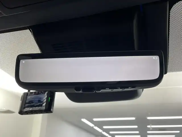 トヨタ ヴェルファイア ハイブリット Z プレミア 埼玉県 2024(令6)年 1.8万km プラチナホワイトパールマイカ ムーンルーフ　後席モニター　茶革　３６０°　ＢＳＭ　純正１４型ナビ　両側電動　オットマン　温シート　ベンチレーション　デジタルインナーミラー　ＨＵＤ　スペアタイヤ　アドバンストパーク　ＥＴＣ　