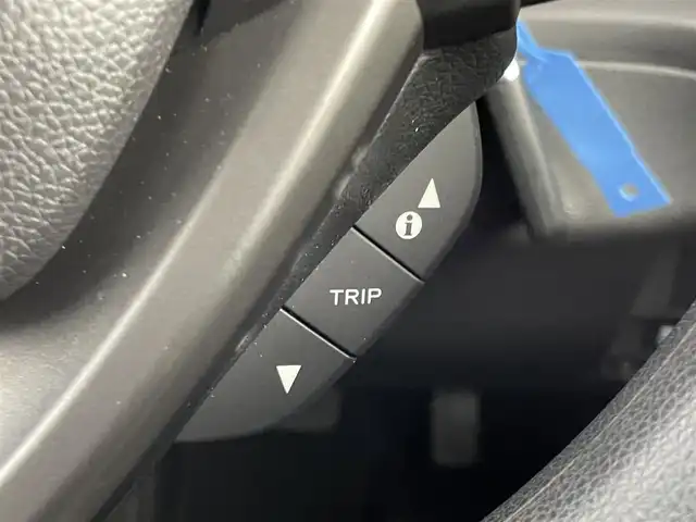 ホンダ フリード G ブラックスタイル 埼玉県 2023(令5)年 2.1万km プラチナホワイトパール Honda SENSING/　・衝突被害軽減ブレーキシステム (CMBS)/　・誤発進抑制機能/　・アダプティブクルーズコントロール（ACC）/　・車線維持支援システム（LKAS）/純正9インチメモリナビ　（VXM-237VFNi）/　DTV/CD/DVD/BT/USB/iPod/SD/SDREC/両側パワースライドドア/バックカメラ/前席シートヒーター/３列シート/TRC（トラクションコントロール）/純正ビルトインETC2.0（DTH-２０３M）/純正前後ドライブレコーダー（DRH-224SD）/エンジンスタートボタン/スマートキー/純正LEDヘッドライト/オートライト/純正アルミホイール