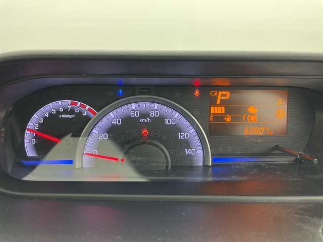 スズキ ワゴンＲ HYBRID FX 道央・札幌 2018(平30)年 6.3万km ブリスクブルーM ・4WD/・社外ナビ&CD&DVD&BT&SD&TV/・全方位カメラ/・バックカメラ/・スズキセーフティサポート/・アイドリングストップ/・ヘッドアップディスプレイ/・前席シートヒーター/・ビルトインETC/・ステアリングスイッチ/・純正フロアマット/・ハロゲンヘッドライト/・オートライト/・スマートキー/・社外AW夏タイヤ積込