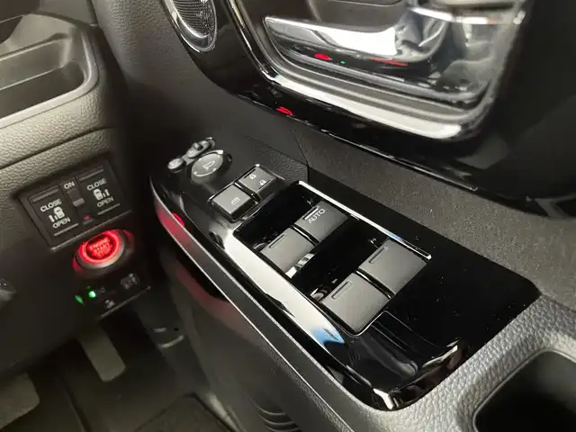 ホンダ Ｎ ＢＯＸ カスタム L 千葉県 2021(令3)年 3.8万km プレミアムグラマラスブロンズP 禁煙車/ホンダセンシング/・衝突軽減ブレーキシステム/・レーンキープアシスト/・レーダークルーズコントロール/・路外逸脱抑制/純正メモリナビ/・型番：VXM-214VFi/・CD/DVD/USB/Bluetooth/フルセグTV/・バックカメラ/・ビルトインETC/両側パワースライドドア/DNシートヒーター/純正ドアバイザー/純正14インチAW/オートライト/・シーケンシャルウインカー/・LEDヘッドライト/・LEDフォグランプ