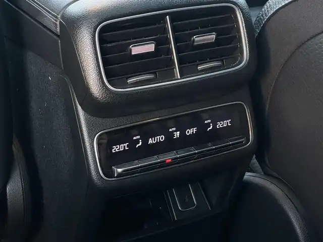 メルセデス・ベンツ Ｍ・ベンツ ＧＬＳ４００ｄ 4マチック AMGライン 山梨県 2022(令4)年 6.1万km ダイヤモンドホワイト １オーナー　/オフロードＥＰ　/ＳＲ　/Ｂｕｒｍｅｓｔｅｒ　/ＨＵＤ　/黒革　/全席シートＨ　/ベンチＬ　/リラクゼーション機能　/純正メモリナビ　/全周囲Ｃ　/フルセグ/カープレイ　/ＡＣＣ　/ＬＫＡ　/ＢＳＡ　/パイロットＡ