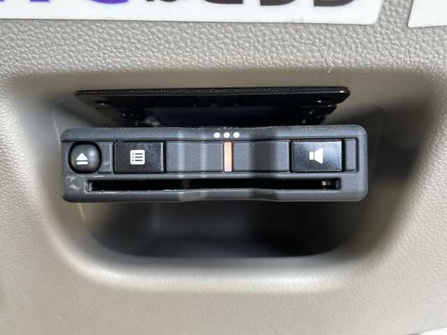 ダイハツ ムーヴ L SAⅢ 岩手県 2019(令1)年 3.6万km ブライトシルバーメタリック 4WD メモリーナビ フルセグ Bluetooth シートヒーター コーナーセンサー 衝突回避支援ブレーキ機能（対車両・対歩行者） 前後誤発進抑制制御機能 オートハイビーム 車線はみ出し警報機能 先行車発進お知らせ機能 ETC