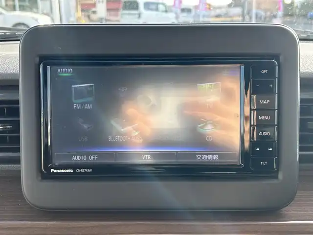 スズキ ラパン ＬＣ X 岩手県 2023(令5)年 0.6万km フォーンベージュM 純正ナビ　/AM/FM/CD/DVD/Bluetooth/フルセグＴＶ　/全方位カメラ　/スズキセーフティサポートブレーキ　/横滑り防止装置/レーンキープアシスト/クリアランスソナー　/アイドリングストップ/ＬＥＤヘッドライト　/オートライト/ハーフレザーシート　/前席シートヒーター　/スマートキー/プッシュスタート/スペアキー/ウィンカーミラー　/電動格納ミラー/ステアリングスイッチ/保証書/取扱説明書