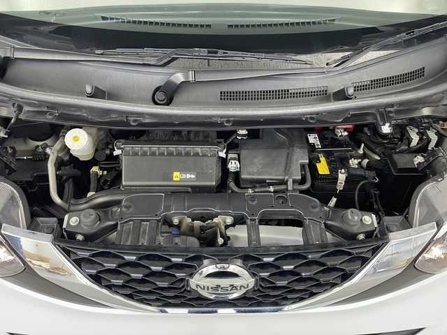 日産 ルークス S 岐阜県 2023(令5)年 4.3万km ホワイトパール 禁煙車/エマージェンシーブレーキ/社外ディスプレイオーディオ/（AVN-LBS01/Bluetooth/FMAM）/社外バックカメラ/社外ETC/純正フロアマット/両側スライドドア/クリアランスソナー/電動格納ミラー/WSRSエアバック/ABS/リモコンキー/サイドSRS/サイドカーテンSRSエアバック/リアプライバシーガラス