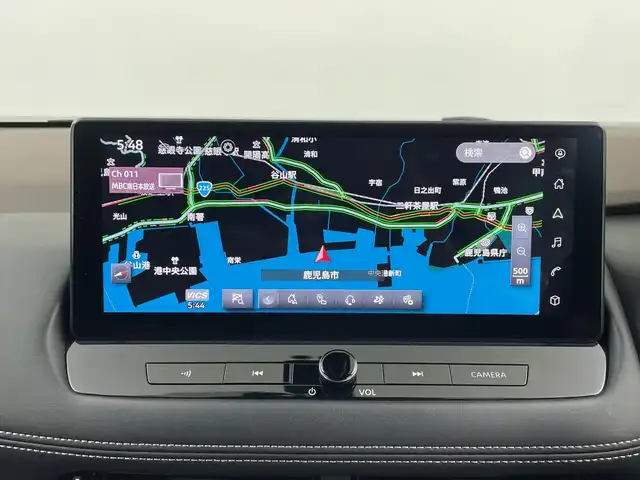 日産 エクストレイル G e－4ORCE 鹿児島県 2022(令4)年 2.7万km ブリリアントホワイトパール/スーパーブラック 2トーン 純正ディスプレイオーディオ/（AM/FM/フルセグ/Applecarpay/AndroidAuto/BT)/D/N席パワーシート/D/N席シートヒーター/ステアリングヒーター/BSM/パワーバックドア/プロパイロット/インテリジェンスミラー/前後ドラレコ/ETC/ヘッドアップディスプレイ/パーキングアシスト/レザーシート/電動パーキング/オートブレーキホールド/プッシュスタート/スマートキー/シートメモリ/オートライト/オートハイビーム/前後ソナー