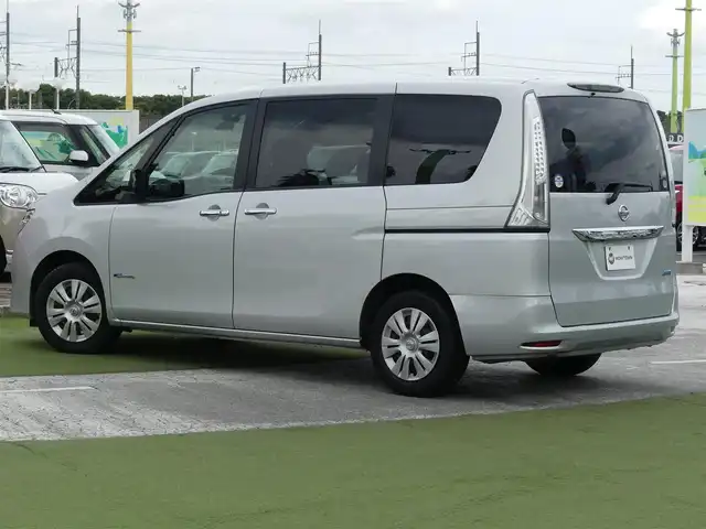日産 セレナ 20X Sハイブリッド 千葉県 2014(平26)年 6万km ブリリアントシルバー 左パワースライドドア/右イージークローザードア/純正HDDナビ/ワンセグTV/【DVD/CD再生機能】/バックカメラ/ドライブレコーダー（AN-R073）/クルーズコントロール/アイドリングストップ/ETC/フォグライト/ウインカーミラー/インテリジェントキー