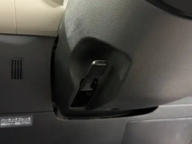 ダイハツ ミラ ココア L 三重県 2012(平24)年 12.1万km ムースピンクパール ガソリン/FF/インパネCVT/カロッツェリア『楽ナビ』（7インチ） AVIC-ZH77/（CD/DVD/MSV/FM/AM/TV/SD/Bluetooth/iPod/USB/AUX）/ETC/安全装備/・ABS（EBD機能付）/・ヒルスタートシステム（坂道発進アシスト）/・デュアルSRSエアバッグ（運転席・助手席）/・衝突安全ボディ『TAF』/装備/・キーレスエントリー/・マニュアルエアコン/・セキュリティアラーム/・電動格納ドアミラー/・13インチアルミホイール＋冬タイヤ/・純正ホイールキャップ＆夏タイヤあり