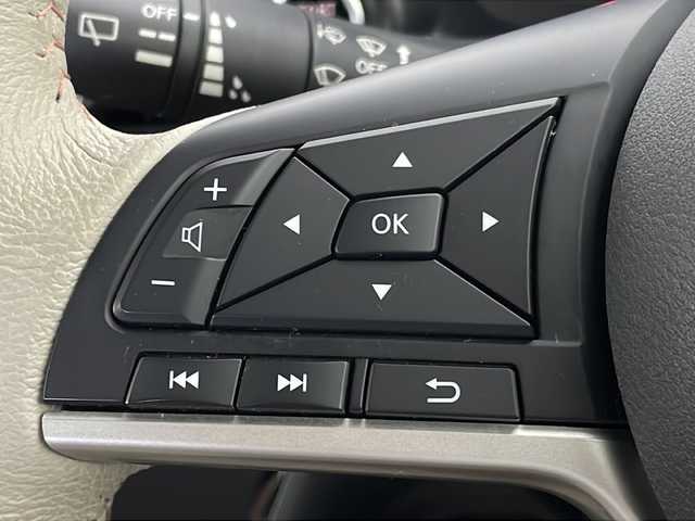 日産 デイズ ボレロ 新潟県 2020(令2)年 0.5万km ホワイトパール ディーラーオプション9インチナビ（型式：MM319D-L）/・CD/DVD/ブルーレイ/Bluetooth/フルセグ/衝突被害軽減システム/アラウンドビューモニター/純正ETC/純正フロアマット/ハーフレザーシート/純正14インチAW夏タイヤ/ABS/横滑り防止機能/前後コーナーセンサー/盗難防止装置/ハロゲンヘッドライト/オートライト/オートマチックハイビーム