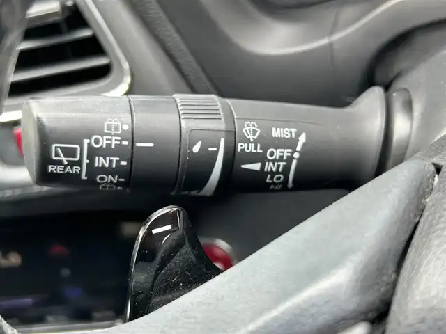 ホンダ ヴェゼル ハイブリッド X 宮崎県 2014(平26)年 12.9万km クリスタルブラックパール /ナビ(MDV-727DT)//TV/CD/DVD/Bluetooth//ETC//クルーズコントロール//ステリングスイッチ（連動なし）//パドルシフト//オートライト//純正フロアマット//純正アルミホイール//ドアバイザー//電格ウィンカーミラー//取扱説明書//保証書//スペアキー×１