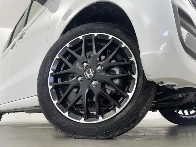 ホンダ Ｎ ＢＯＸ カスタム ターボ コーディネートS 群馬県 2024(令6)年 0.5万km プラチナホワイトパール 純正9インチナビ/AM/FM/CD/DVD/BT/AppleCarPlay/AndroidAuto/USB/フルセグTV/バックカメラ/ナビ連動ドライブレコーダー/ビルトインETC/両側パワースライドドア/D+N席シートヒーター/ホンダセンシング/・衝突軽減ブレーキ/・先行車発進お知らせ/・歩行者事故低減ステアリング/・路外逸脱抑制機能/・標識認識機能/・アダプティブクルーズコントロール/・車線維持支援システム(LKAS)/・オートハイビーム/・誤発進抑制機能/・後方誤発進抑制機能/・近距離衝突軽減ブレーキ/・パーキングセンサー/LEDヘッドライト/スマートキー/プッシュスタート