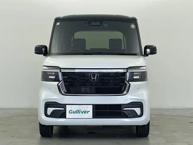 ホンダ Ｎ ＢＯＸ カスタム ターボ コーディネートS 群馬県 2024(令6)年 0.5万km プラチナホワイトパール 純正9インチナビ/AM/FM/CD/DVD/BT/AppleCarPlay/AndroidAuto/USB/フルセグTV/バックカメラ/ナビ連動ドライブレコーダー/ビルトインETC/両側パワースライドドア/D+N席シートヒーター/ホンダセンシング/・衝突軽減ブレーキ/・先行車発進お知らせ/・歩行者事故低減ステアリング/・路外逸脱抑制機能/・標識認識機能/・アダプティブクルーズコントロール/・車線維持支援システム(LKAS)/・オートハイビーム/・誤発進抑制機能/・後方誤発進抑制機能/・近距離衝突軽減ブレーキ/・パーキングセンサー/LEDヘッドライト/スマートキー/プッシュスタート