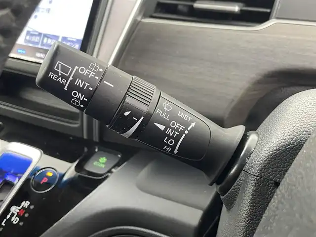 ホンダ フリード ハイブリット EX 埼玉県 2019(平31)年 5.2万km フォレストグリーンパール 純正ナビ（BT/AM/FM）/フルセグTV/バックカメラ/レーダークルーズコントロール/横滑り防止装置/レーンキープアシスト/盗難防止装置/前後コーナーセンサー/LEDヘッドライト/衝突軽減システム/両側パワースライドドア/フリップダウンモニター/純正フロアマット/ETC/前後ドライブレコーダー/スマートキー
