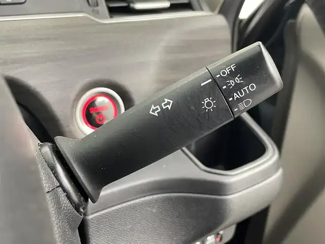 ホンダ フリード ハイブリット EX 埼玉県 2019(平31)年 5.2万km フォレストグリーンパール 純正ナビ（BT/AM/FM）/フルセグTV/バックカメラ/レーダークルーズコントロール/横滑り防止装置/レーンキープアシスト/盗難防止装置/前後コーナーセンサー/LEDヘッドライト/衝突軽減システム/両側パワースライドドア/フリップダウンモニター/純正フロアマット/ETC/前後ドライブレコーダー/スマートキー