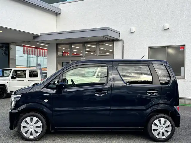 スズキ ワゴンＲ HYBRID FX 熊本県 2020(令2)年 0.5万km ブルーイッシュブラックパール3 社外ナビ（CN-E320D）/【ワンセグTV/CD/Bluetooth/ラジオ】/レーダーブレーキサポート/レーンアシスト/コーナーセンサー/アイドリングストップ/横滑り防止機能/運転席シートヒーター/純正フロアマット/保証書