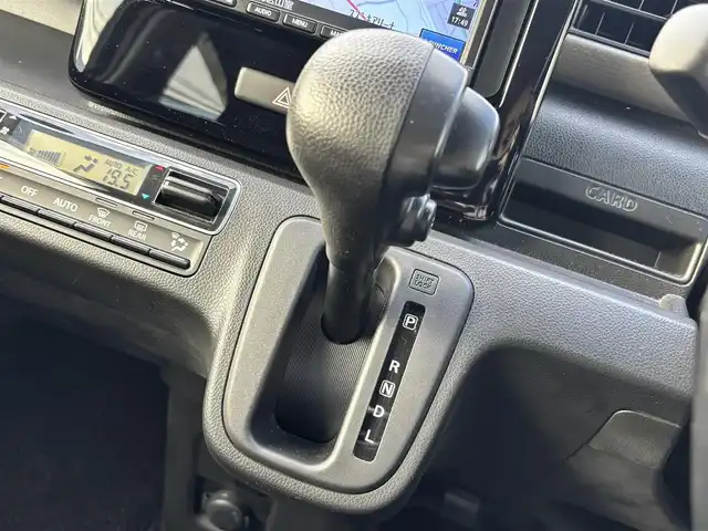スズキ ワゴンＲ HYBRID FX 熊本県 2020(令2)年 0.5万km ブルーイッシュブラックパール3 社外ナビ（CN-E320D）/【ワンセグTV/CD/Bluetooth/ラジオ】/レーダーブレーキサポート/レーンアシスト/コーナーセンサー/アイドリングストップ/横滑り防止機能/運転席シートヒーター/純正フロアマット/保証書