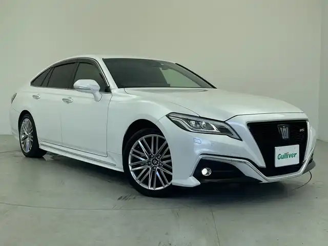 トヨタ クラウン ハイブリッド RS 愛知県 2021(令3)年 5.3万km プレシャスホワイトパール 純正12.3型ナビ/・Bluetooth/・CD/DVD/・フルセグテレビ/・SD音楽録音/バックカメラ/ブラインドスポットモニター/シートヒーター/パワーシート/オートホールド/ハーフレザーシート/パワーバックドア/衝突軽減ブレーキ/レーンキープアシスト/ビルトインＥＴＣ２．０