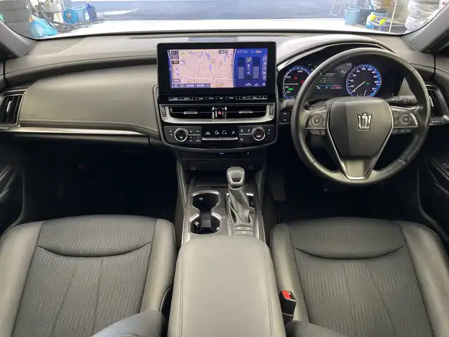 トヨタ クラウン ハイブリッド RS 愛知県 2021(令3)年 5.3万km プレシャスホワイトパール 純正12.3型ナビ/・Bluetooth/・CD/DVD/・フルセグテレビ/・SD音楽録音/バックカメラ/ブラインドスポットモニター/シートヒーター/パワーシート/オートホールド/ハーフレザーシート/パワーバックドア/衝突軽減ブレーキ/レーンキープアシスト/ビルトインＥＴＣ２．０