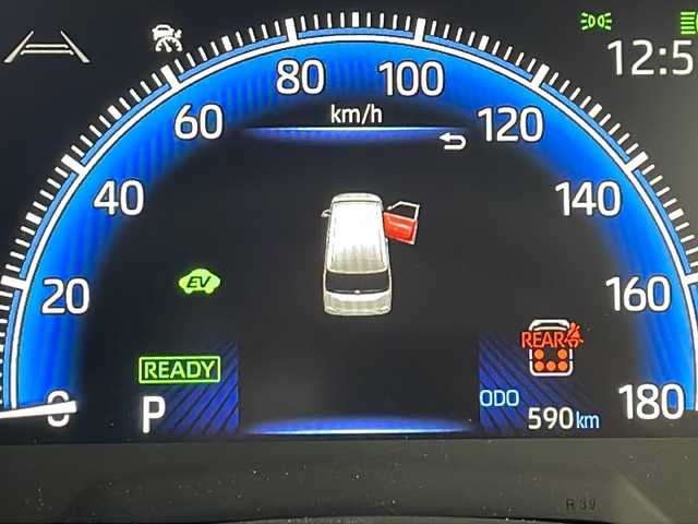 トヨタ ヴォクシー ハイブリッド S－Z 鹿児島県 2025(令7)年 0.1万km ホワイトパールクリスタルシャイン トヨタセーフティセンス/純正ディスプレイオーディオ/(BT/AM/FM/Applecarplay/Androidauto)/レーダークルーズコントロール/レーンキープアシスト/電動パーキングブレーキ/オートマチックハイビーム/ブレーキオートホールド/ハーフレザーシート/前後コーナーセンサー/両側パワースライドドア/バックカメラ/前席シートヒーター/ウォークスルー/純正前方ドライブレコーダー/純正フロアマット/純正LEDヘッドライト/アイドリングストップ/100V電源