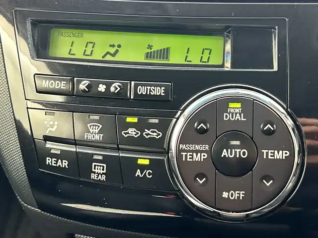 トヨタ エスティマ アエラス プレミアムエディション 愛知県 2014(平26)年 5.3万km ホワイトパールクリスタルシャイン ＡＬＰＩＮＥナビ/・Ｂｌｕｅｔｏｏｔｈ/・ＣＤ/・ＤＶＤ/・ＨＤＭＩ　/フリップダウンモニター/両側パワースライドドア/モデリスタエアロ/バックカメラ/クルコン/ABS/盗難防止装置/運転席パワーシート/ビルドインＥＴＣ/ローダウン/Ｃａｒｌｓｓｏｎアルミ/オートライト/フォグランプ/純正フロアマット/スマートキー
