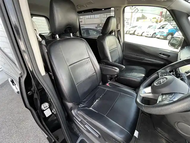 日産 セレナ e－パワー ハイウェイスター V 群馬県 2019(令1)年 5.9万km ダイヤモンドブラック 寒冷地仕様/純正9型ナビ/CD・DVD・BD・USB/BT・SD・フルセグTV/両側パワースライドドア/アラウンドビューモニター/純正ドライブレコーダー/ビルトインETC/前席シートヒーター/ステアリングヒーター/クルーズコントロール/横滑り防止装置/衝突軽減ブレーキ/アイドリングストップ/LEDヘッドライト/純正アルミホイール