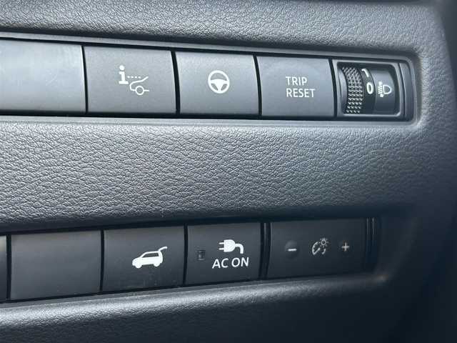 日産 エクストレイル G e－4ORCE 佐賀県 2022(令4)年 3.1万km ダイヤモンドブラック プロパイロット/プロパイロットパーキング/デジタルインナーミラー/ブラインドスポットモニター/衝突被害軽減ブレーキ/追従クルーズコントロール/側方支援/後側方支援/前後ソナー/12.3インチ日産コネクトナビ/・アラウンドビューモニター/・フルセグTV/BT/純正前後ドライブレコーダー(DH5-S）/置くだけ充電/ETC2.0/ヘッドアップディスプレイ/シートメモリー/パワーシート/シートヒーター/パワーバックドア/革巻きステアリング/ステアリングヒーター/LEDヘッドライト/フォグランプ/純正19インチAW/レーダー探知機(AR-47LA)/左右独立エアコン