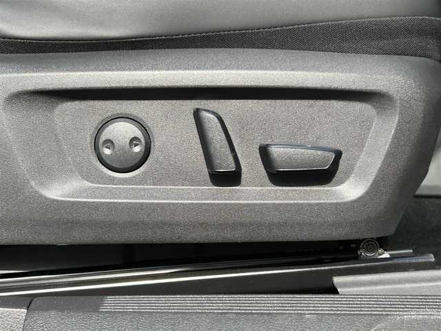 日産 エクストレイル G e－4ORCE 佐賀県 2022(令4)年 3.1万km ダイヤモンドブラック プロパイロット/プロパイロットパーキング/デジタルインナーミラー/ブラインドスポットモニター/衝突被害軽減ブレーキ/追従クルーズコントロール/側方支援/後側方支援/前後ソナー/12.3インチ日産コネクトナビ/・アラウンドビューモニター/・フルセグTV/BT/純正前後ドライブレコーダー(DH5-S）/置くだけ充電/ETC2.0/ヘッドアップディスプレイ/シートメモリー/パワーシート/シートヒーター/パワーバックドア/革巻きステアリング/ステアリングヒーター/LEDヘッドライト/フォグランプ/純正19インチAW/レーダー探知機(AR-47LA)/左右独立エアコン