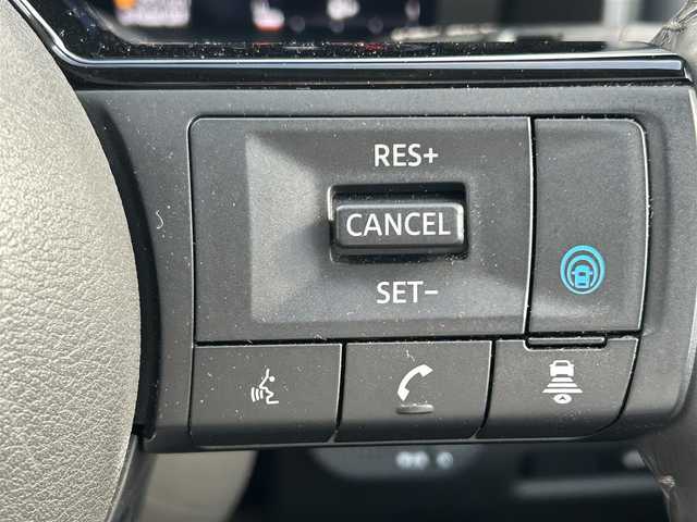 日産 エクストレイル G e－4ORCE 道央・札幌 2022(令4)年 3.1万km ダイヤモンドブラック プロパイロット/プロパイロットパーキング/デジタルインナーミラー/ブラインドスポットモニター/衝突被害軽減ブレーキ/追従クルーズコントロール/側方支援/後側方支援/前後ソナー/12.3インチ日産コネクトナビ/・アラウンドビューモニター/・フルセグTV/BT/純正前後ドライブレコーダー(DH5-S）/置くだけ充電/ETC2.0/ヘッドアップディスプレイ/シートメモリー/パワーシート/シートヒーター/パワーバックドア/革巻きステアリング/ステアリングヒーター/LEDヘッドライト/フォグランプ/純正19インチAW/レーダー探知機(AR-47LA)/左右独立エアコン