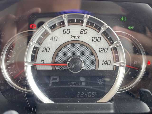 スズキ スペーシア カスタム HYBRID XS ターボ 兵庫県 2018(平30)年 2.3万km アクティブイエロー/ブラック2トーンルーフ 登録時走行距離22406km/4WD/ターボ車/ブラックルーフ/ブラックドアミラー/ブラックリアスポイラー/ワンオーナー/純正8型ナビ/CD/DVD/フルセグTV/Bluetooth/バックカメラ/セーフティサポート（予防安全技術）/デュアルセンサーブレーキサポート/両側パワースライドドア/LEDヘッドランプ/オートライト/合皮ハーフレザーシート/前席シートヒーター/パーソナルテーブル（後席左右）/パドルシフト/SRSエアバック（運転席/助手席/サイド/カーテン）/純正フロアマット/ドアバイザー/ヘッドアップディスプレイ/保証書/取説/スペアキー