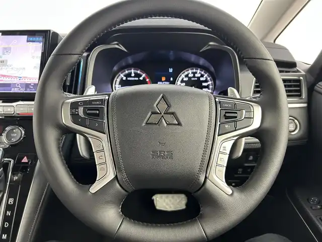 三菱 デリカＤ：５ ブラックエディション 千葉県 2025(令7)年 0.1千km 黒／グレー 禁煙車/4WD/ALPINE11型ナビ/・EX11NX/・CD/DVD/BT/フルセグ/ALPINE12.8型後席用モニター/オートクルーズコントロール/両側パワースライドドア/レザーシート/前席シートヒーター/D席パワーシート/パドルシフト/電動ステップ/ステアリングヒーター/LEDヘッドライト/オートハイビーム/ブラインドスポットモニター/パワーバックドア/保証書/スペアキー