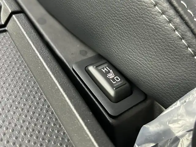 三菱 デリカＤ：５ ブラックエディション 千葉県 2025(令7)年 0.1千km 黒／グレー 禁煙車/4WD/ALPINE11型ナビ/・EX11NX/・CD/DVD/BT/フルセグ/ALPINE12.8型後席用モニター/オートクルーズコントロール/両側パワースライドドア/レザーシート/前席シートヒーター/D席パワーシート/パドルシフト/電動ステップ/ステアリングヒーター/LEDヘッドライト/オートハイビーム/ブラインドスポットモニター/パワーバックドア/保証書/スペアキー