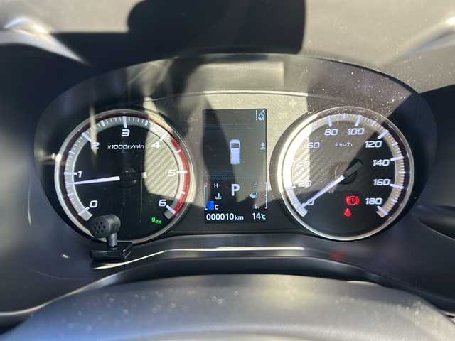 三菱 デリカＤ：５ ブラックエディション 岐阜県 2025(令7)年 0.1千km グレーⅡ 登録時走行距離10km/純正10インチナビ/フリップダウンモニター＾/フルセグTV/４WD/禁煙車/パドルシフト/レザーシート/クルーズコントロール/両側パワースライドドア/ワンオーナー/レーンキープアシスト/レザーシート/パワーシート/ステアリングヒーター/プッシュスタート/スマートキー/スペアキー/電動リアゲート/純正アルミホイール/プリクラッシュ/アイドリングストップ