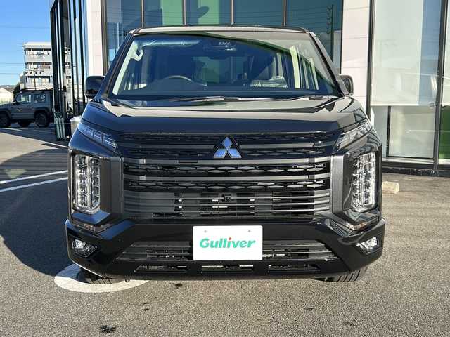 三菱 デリカＤ：５ ブラックエディション 岐阜県 2025(令7)年 0.1千km グレーⅡ 登録時走行距離10km/純正10インチナビ/フリップダウンモニター＾/フルセグTV/４WD/禁煙車/パドルシフト/レザーシート/クルーズコントロール/両側パワースライドドア/ワンオーナー/レーンキープアシスト/レザーシート/パワーシート/ステアリングヒーター/プッシュスタート/スマートキー/スペアキー/電動リアゲート/純正アルミホイール/プリクラッシュ/アイドリングストップ