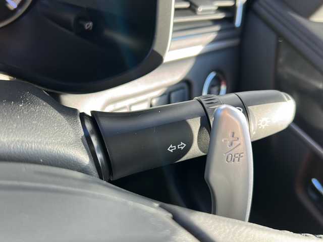 三菱 デリカＤ：５ ブラックエディション 岐阜県 2025(令7)年 0.1千km グレーⅡ 登録時走行距離10km/純正10インチナビ/フリップダウンモニター＾/フルセグTV/４WD/禁煙車/パドルシフト/レザーシート/クルーズコントロール/両側パワースライドドア/ワンオーナー/レーンキープアシスト/レザーシート/パワーシート/ステアリングヒーター/プッシュスタート/スマートキー/スペアキー/電動リアゲート/純正アルミホイール/プリクラッシュ/アイドリングストップ