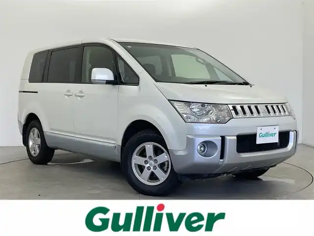 三菱 デリカＤ：５ G－Power package 富山県 2015(平27)年 5万km ウォームホワイトP/クールシルバー 純正ナビ（AM/FM/DVD/BT/フルセグ）/バックカメラ/ETC/両側パワースライドドア/クルーズコントロール/横滑り防止装置/社外フロアマット/純正アルミホイール/オートキセノンライト/フォグライト/革巻きステアリング/ステアリングスイッチ/パドルシフト/スマートキー/スペアキー