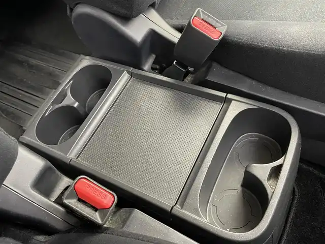 三菱 デリカＤ：５ G－Power package 富山県 2015(平27)年 5万km ウォームホワイトP/クールシルバー 純正ナビ（AM/FM/DVD/BT/フルセグ）/バックカメラ/ETC/両側パワースライドドア/クルーズコントロール/横滑り防止装置/社外フロアマット/純正アルミホイール/オートキセノンライト/フォグライト/革巻きステアリング/ステアリングスイッチ/パドルシフト/スマートキー/スペアキー