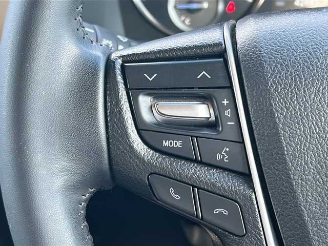トヨタ アルファード X 秋田県 2020(令2)年 4.3万km ホワイトパールクリスタルシャイン 社外SDナビ/Bluetooth、CD/DVD、フルセグTV/バックカメラ/ETC/ドライブレコーダー/レーダークルーズコントロール/片側パワースライドドア/モデリスタエアロパーツ（F・S・R）/社外16インチAW/社外ダウンサス/ドアバイザー/4WD/スペアキー