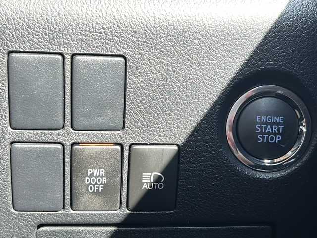 トヨタ アルファード X 秋田県 2020(令2)年 4.3万km ホワイトパールクリスタルシャイン 社外SDナビ/Bluetooth、CD/DVD、フルセグTV/バックカメラ/ETC/ドライブレコーダー/レーダークルーズコントロール/片側パワースライドドア/モデリスタエアロパーツ（F・S・R）/社外16インチAW/社外ダウンサス/ドアバイザー/4WD/スペアキー
