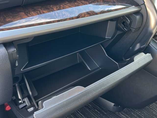トヨタ アルファード X 秋田県 2020(令2)年 4.3万km ホワイトパールクリスタルシャイン 社外SDナビ/Bluetooth、CD/DVD、フルセグTV/バックカメラ/ETC/ドライブレコーダー/レーダークルーズコントロール/片側パワースライドドア/モデリスタエアロパーツ（F・S・R）/社外16インチAW/社外ダウンサス/ドアバイザー/4WD/スペアキー