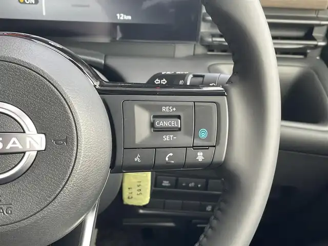 日産 セレナ e－パワー ハイウェイスター V 東京都 2025(令7)年 0.1千km プリズムホワイト 登録済未使用車/純正12.3型ナビ/純正11型天吊モニター/TV/インテリジェントルームミラー/プロパイロット/アラウンドビューモニター/ハンズフリーオートスライドドア/ETC2.0/前後ドライブレコーダー