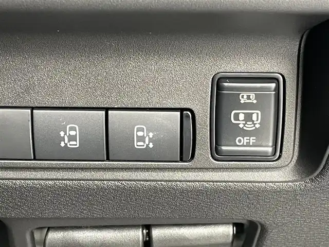 日産 セレナ e－パワー ハイウェイスター V 東京都 2025(令7)年 0.1千km プリズムホワイト 登録済未使用車/純正12.3型ナビ/純正11型天吊モニター/TV/インテリジェントルームミラー/プロパイロット/アラウンドビューモニター/ハンズフリーオートスライドドア/ETC2.0/前後ドライブレコーダー