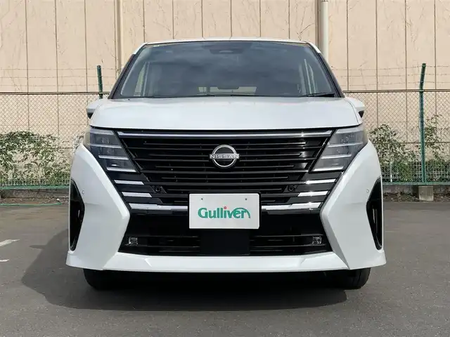 日産 セレナ e－パワー ハイウェイスター V 東京都 2025(令7)年 0.1千km プリズムホワイト 登録済未使用車/純正12.3型ナビ/純正11型天吊モニター/TV/インテリジェントルームミラー/プロパイロット/アラウンドビューモニター/ハンズフリーオートスライドドア/ETC2.0/前後ドライブレコーダー