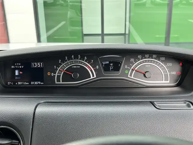 ホンダ Ｎ ＢＯＸ カスタム L ターボ 奈良県 2021(令3)年 1.3万km プラチナホワイトパール 純正ナビ（VXU-217NBi)/（フルセグ／ＢＴ／ＣＤ／ＤＶＤ）/レーダークルーズコントロール/バックカメラ/前後コーナーセンサー/衝突軽減システム/レーンキープアシスト/両側パワースライドドア/ハーフレザーシート/前席シートヒーター/後席サンシェード/前後ドライブレコーダー/ETC/純正15インチAW/保証書/取り扱い説明書/スペアキーX1