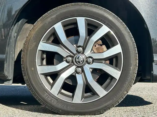 トヨタ ルーミー カスタムG－T 滋賀県 2017(平29)年 6.6万km ブラックマイカメタリック 両側パワースライドドア/社外7インチナビ【CN-RX04WD】/(AM/FM/CD/DVD/Blu-ray/フルセグ/Bluetooth)/バックカメラ/ETC/トヨタセーフティセンス/・踏み間違い防止アシスト/・ブレーキアシスト/・プリクラッシュブレーキアシスト/・ヒルスタート（坂道発進）アシスト/・後側方衝突防止支援システム/・TCS（トラクションコントロールシステム）/・VDC（ビークルダイナミクスコントロール）/・レーンキープアシスト/・ASCD（オートスピードコントロール装置）/・ABS（アンチロックブレーキシステム）/・バックビューモニター/電動格納ミラー/ステアリングスイッチ/オートライト/LEDヘッドライト/フロントフォグ/フルオートエアコン/プッシュスタート/スマートキー/純正フロアマット