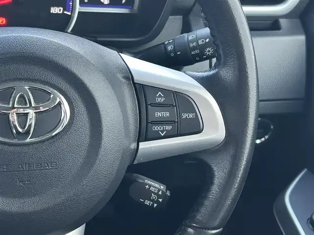 トヨタ ルーミー カスタムG－T 滋賀県 2017(平29)年 6.6万km ブラックマイカメタリック 両側パワースライドドア/社外7インチナビ【CN-RX04WD】/(AM/FM/CD/DVD/Blu-ray/フルセグ/Bluetooth)/バックカメラ/ETC/トヨタセーフティセンス/・踏み間違い防止アシスト/・ブレーキアシスト/・プリクラッシュブレーキアシスト/・ヒルスタート（坂道発進）アシスト/・後側方衝突防止支援システム/・TCS（トラクションコントロールシステム）/・VDC（ビークルダイナミクスコントロール）/・レーンキープアシスト/・ASCD（オートスピードコントロール装置）/・ABS（アンチロックブレーキシステム）/・バックビューモニター/電動格納ミラー/ステアリングスイッチ/オートライト/LEDヘッドライト/フロントフォグ/フルオートエアコン/プッシュスタート/スマートキー/純正フロアマット