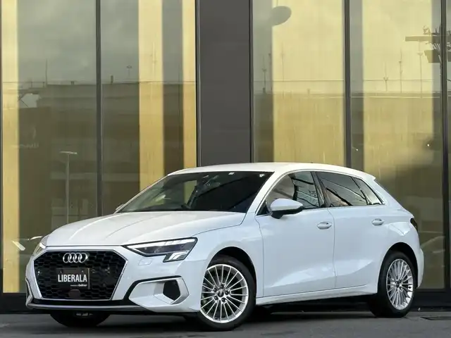 アウディ アウディ Ａ３ SB 30TFSI アドバンスド 石川県 2022(令4)年 2.2万km パール 衝突軽減ブレーキ/アダプティブクルーズコントロール/純正ナビ/フルセグTV/AppleCarPlay/バックカメラ/クリアランスソナー/LEDヘッドライト/オートハイビーム/アイドリングストップ/ETC/フォグランプ/シートヒーター