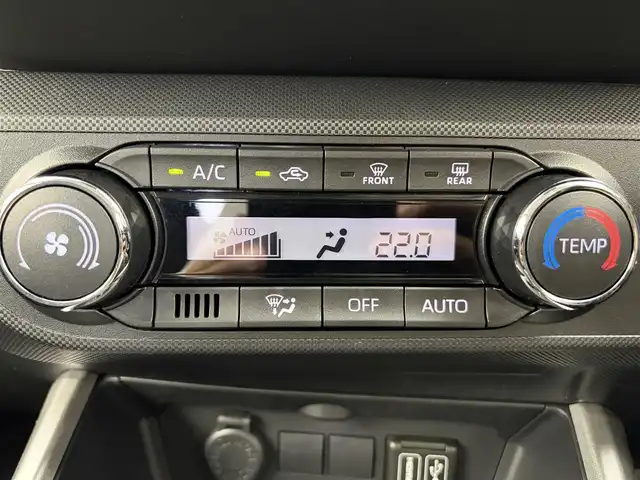 トヨタ ライズ G 愛知県 2024(令6)年 1.6万km ブラックマイカメタリック 純正Dオーディオ/バックカメラ/プリクラッシュセーフティシステム/純正15インチアルミホイール/LEDヘッドライト/フルセグTV/スマートキー/プッシュスタート/電動格納ミラー/ETC/Bluetooth/MTモード付